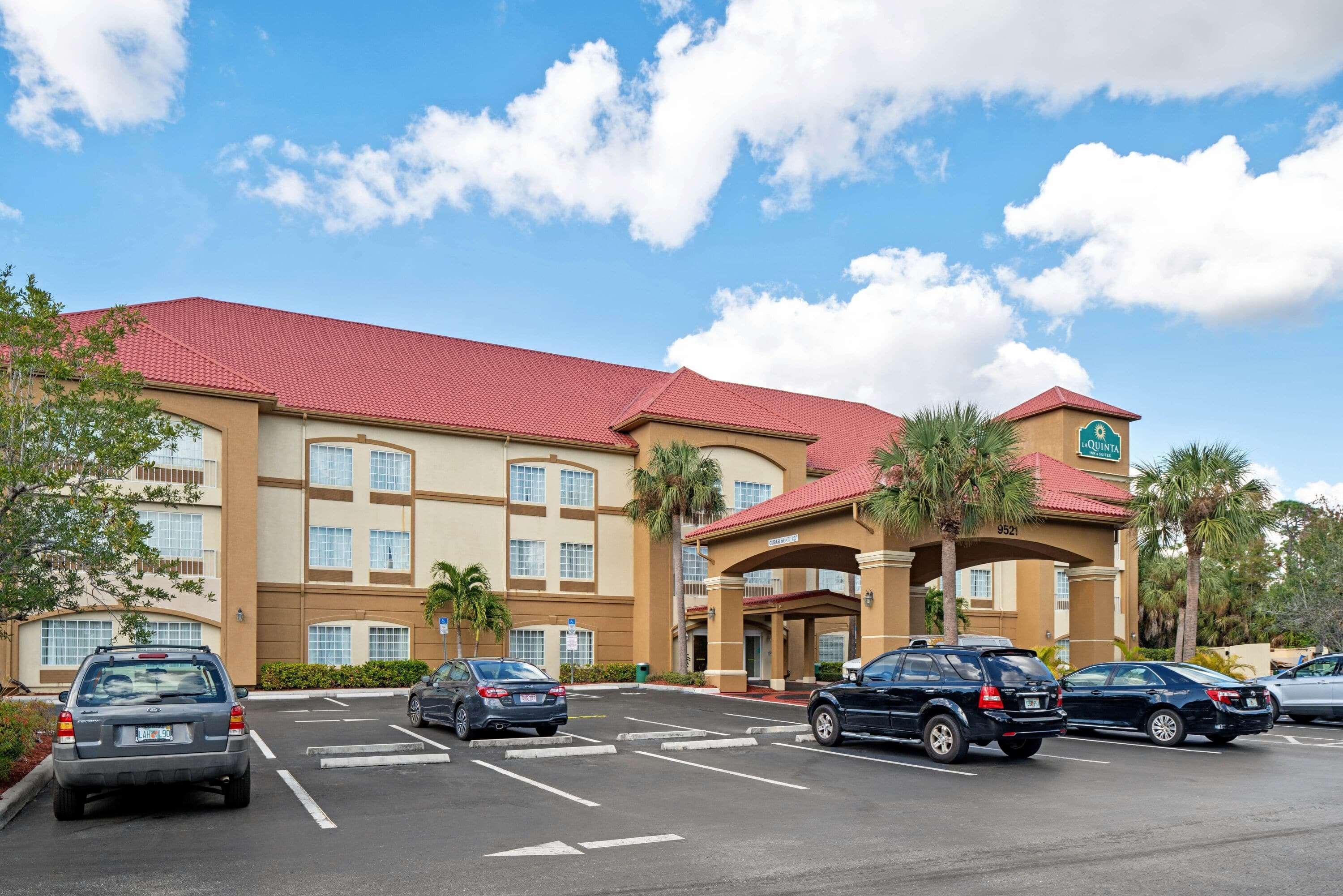 La Quinta Inn And Suites Fort Myers I-75 Exteriér fotografie