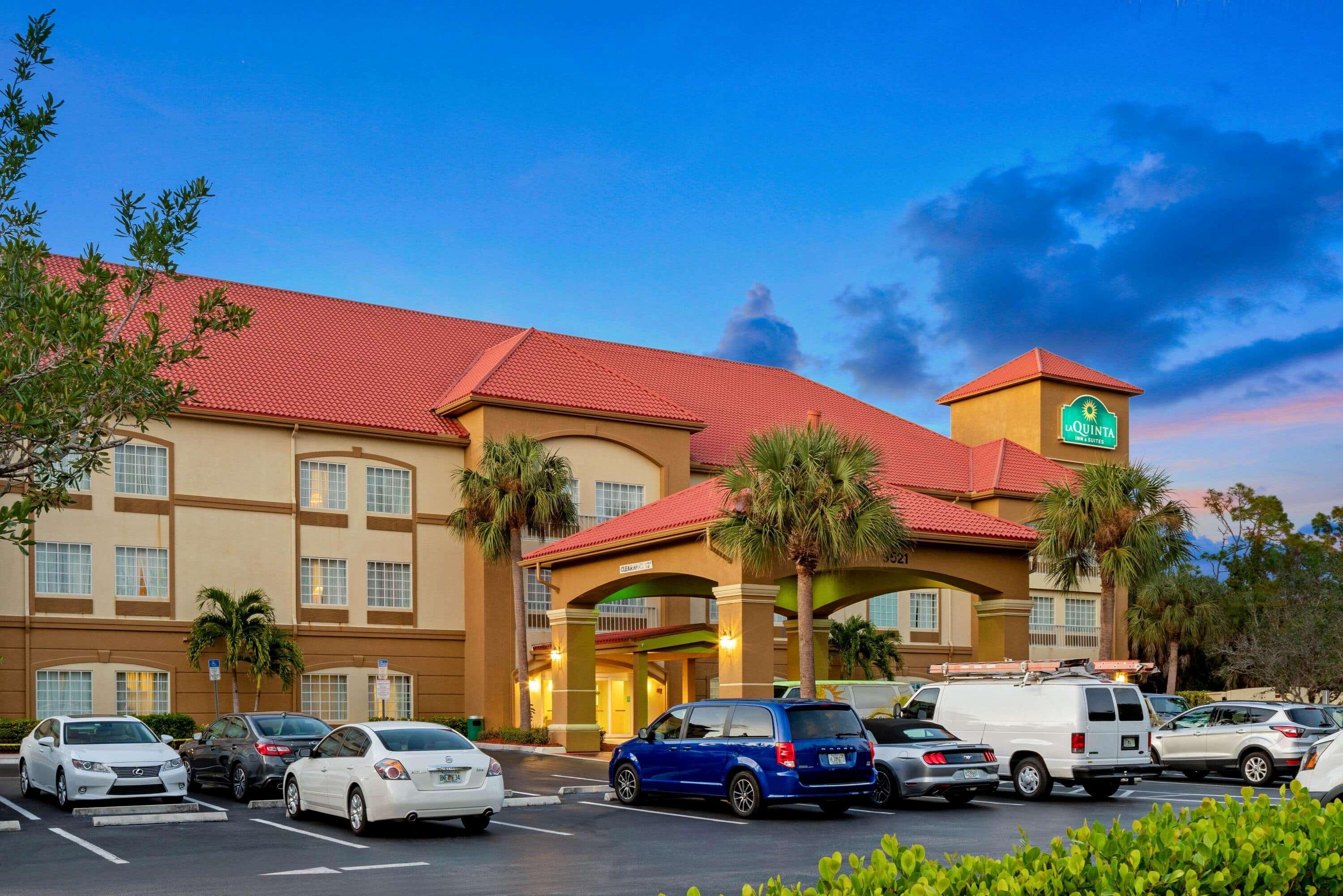 La Quinta Inn And Suites Fort Myers I-75 Exteriér fotografie