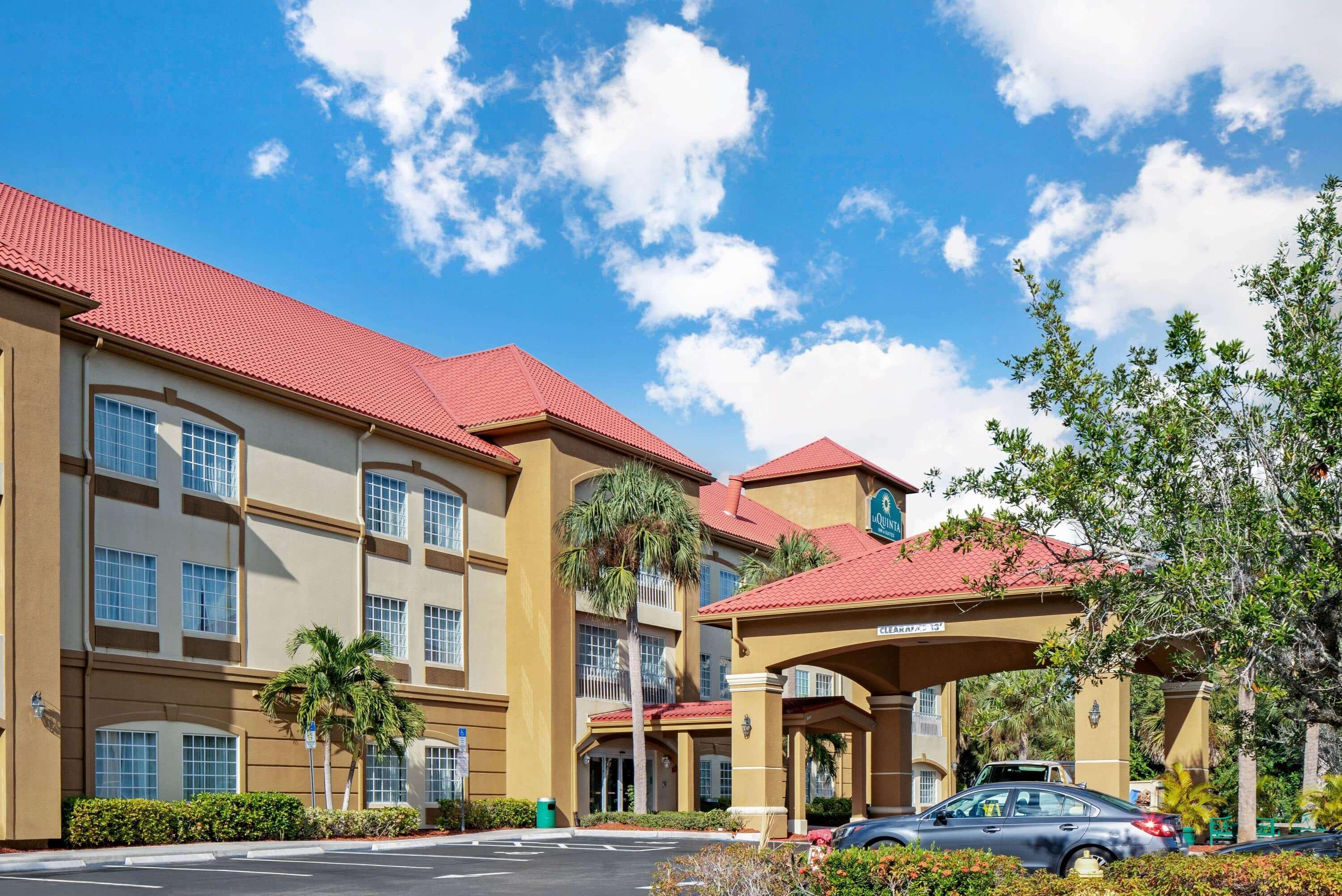 La Quinta Inn And Suites Fort Myers I-75 Exteriér fotografie