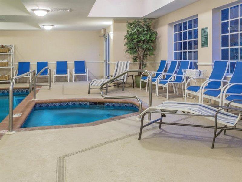La Quinta Inn And Suites Fort Myers I-75 Exteriér fotografie